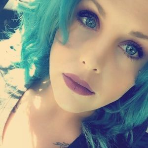 Meet your Posher, Joanne